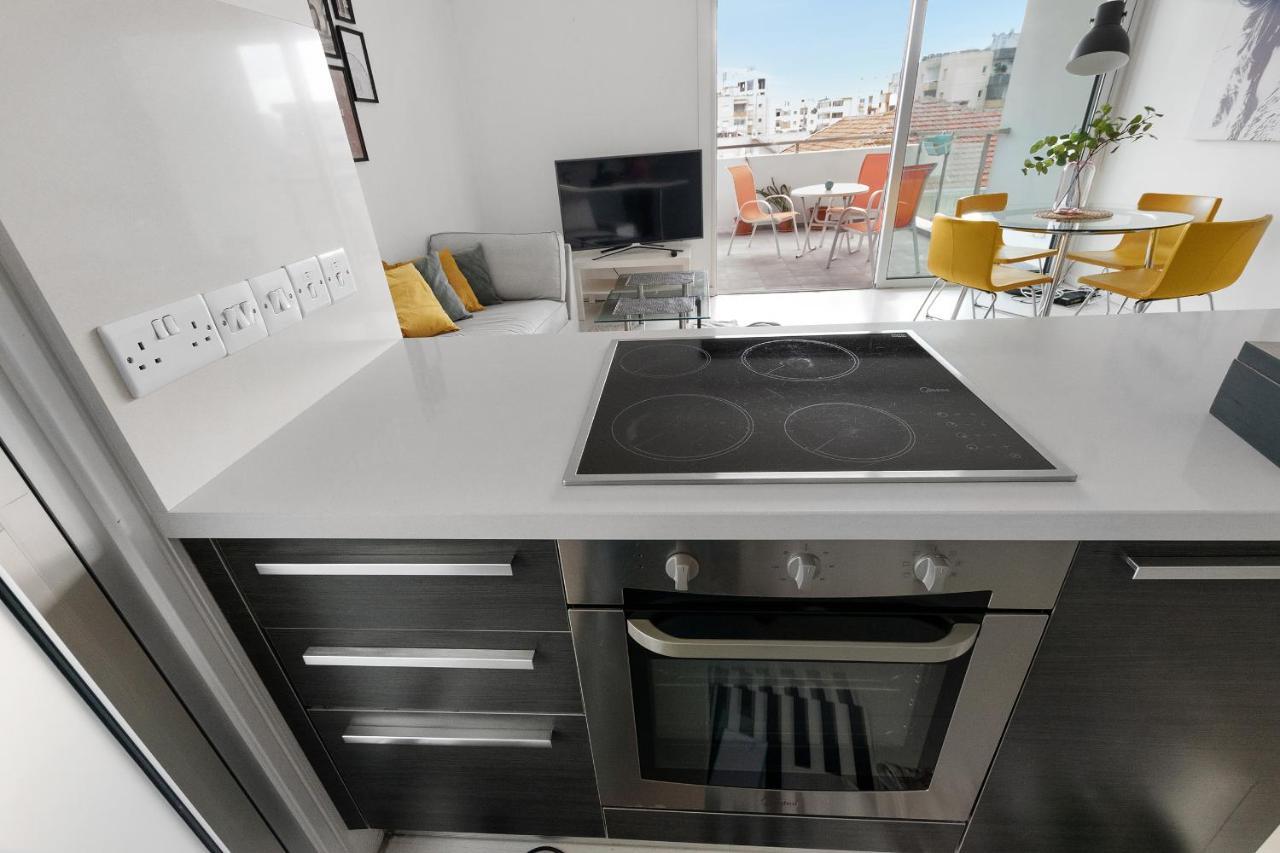 Glabur Stays - The Fabulous 2 Bdr - Nicosia City, Free Parking & Wifi, Welcomes You!!! Екстер'єр фото
